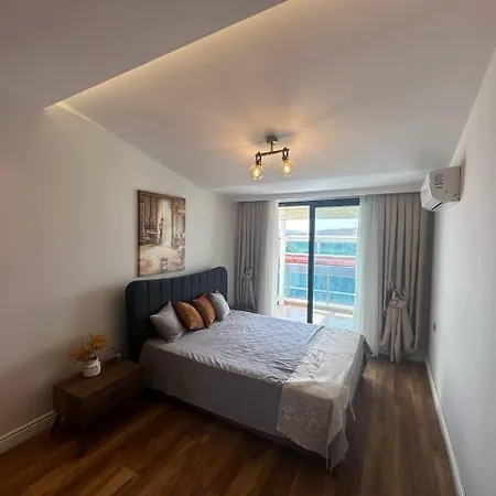 Sa Apartments! Beachfront With Sea View & Pool דירה *